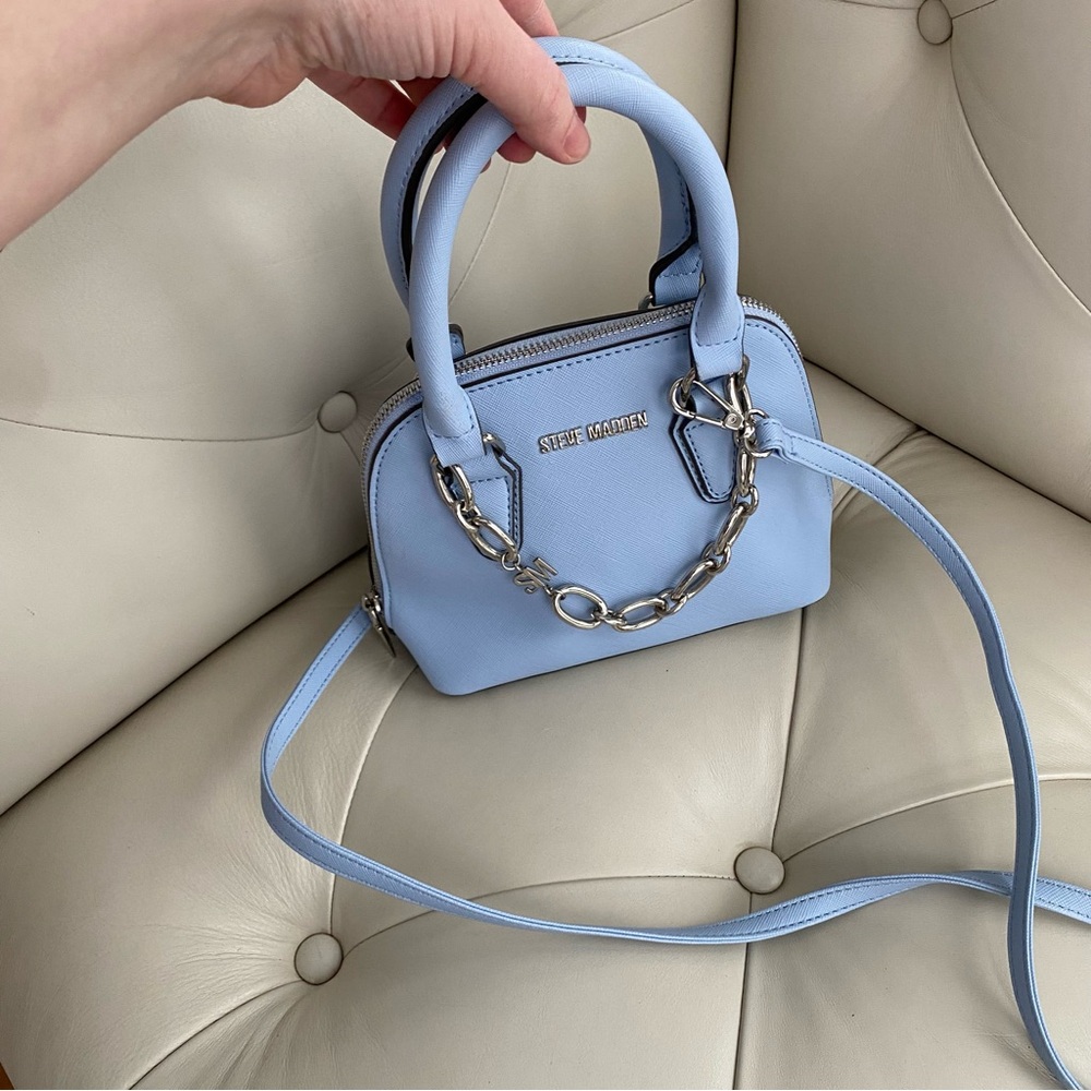 Steve Madden BFAITH Mini Crossbody Bag β Periwinkle Blue, Silver Chain, Like New - Picture 3 of 10